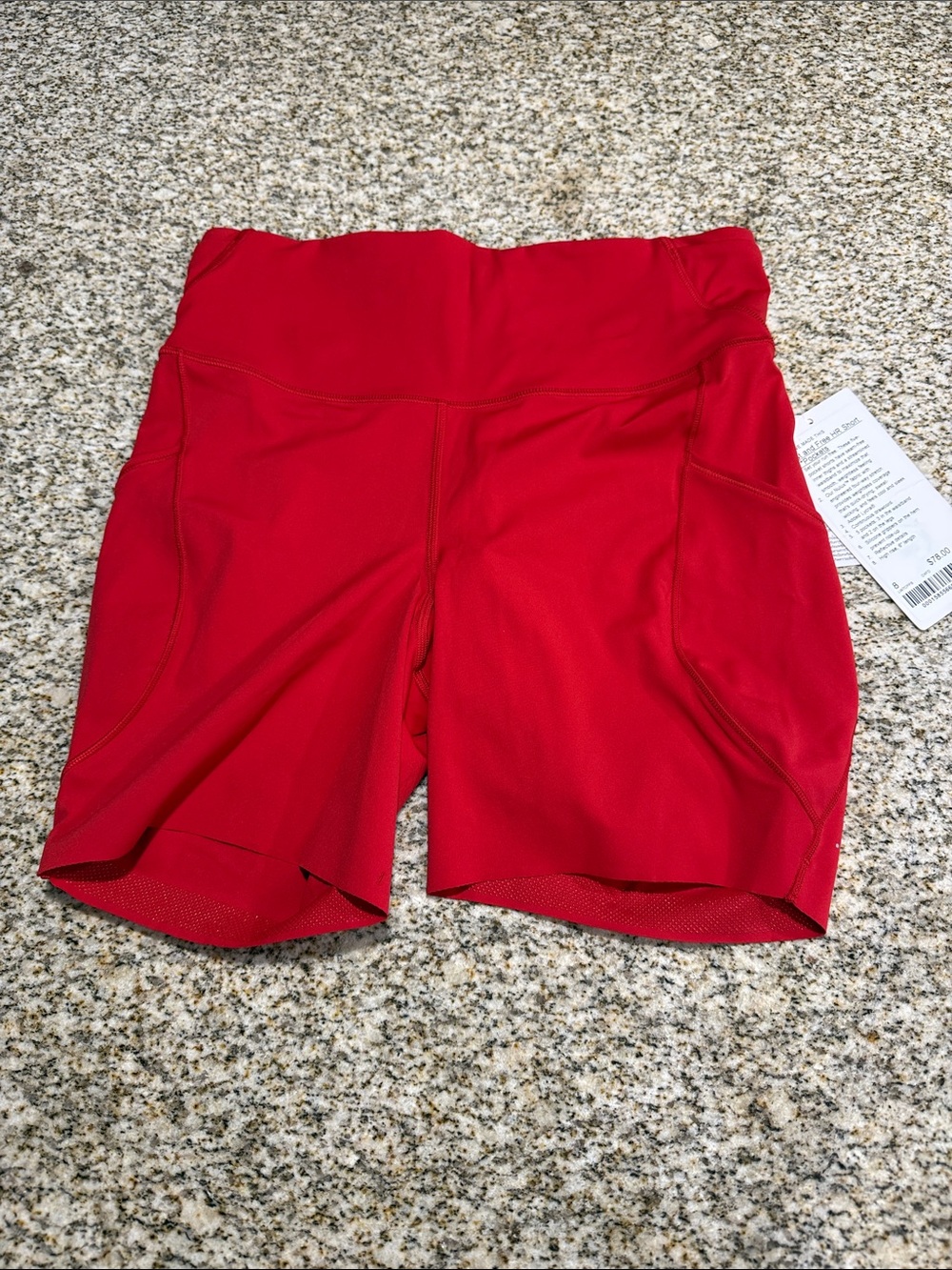 Fast and Free HR Short 6” *Pockets
